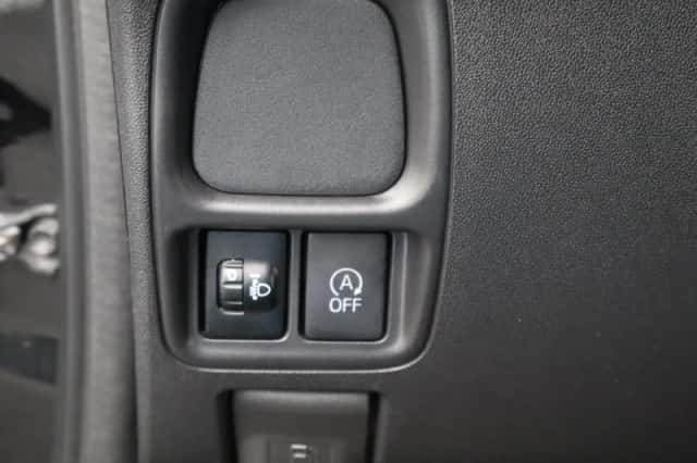 Peugeot 108 (2022) thumbnail 28