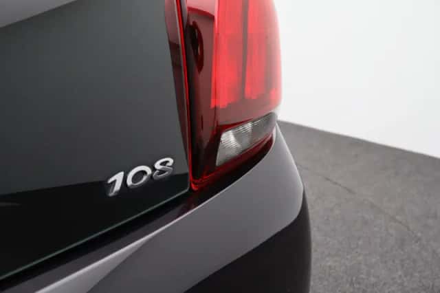 Peugeot 108 (2022) thumbnail 39