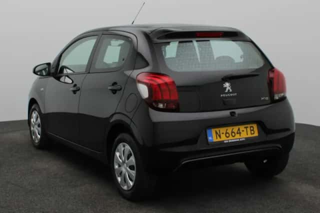 Peugeot 108 (2022) thumbnail 10