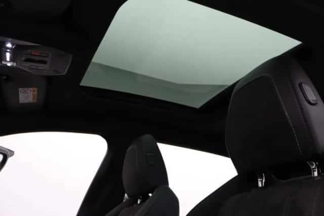 Peugeot 408 (2023) thumbnail 11