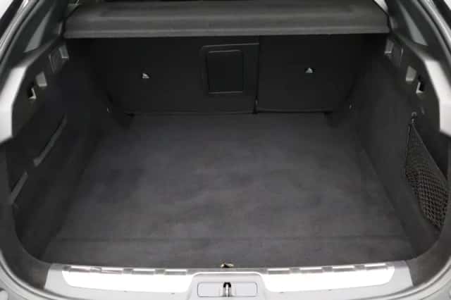 Peugeot 408 (2023) thumbnail 39