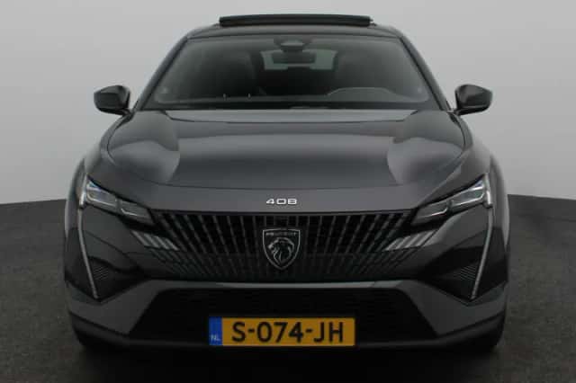 Peugeot 408 (2023) thumbnail 5