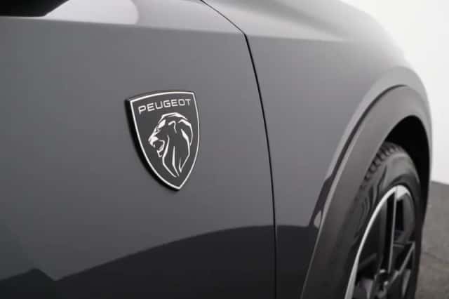 Peugeot 408 (2023) thumbnail 44