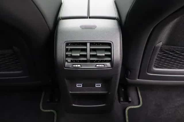 Peugeot 408 (2023) thumbnail 48