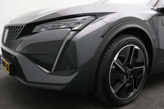 Peugeot 408 (2023) thumbnail 49