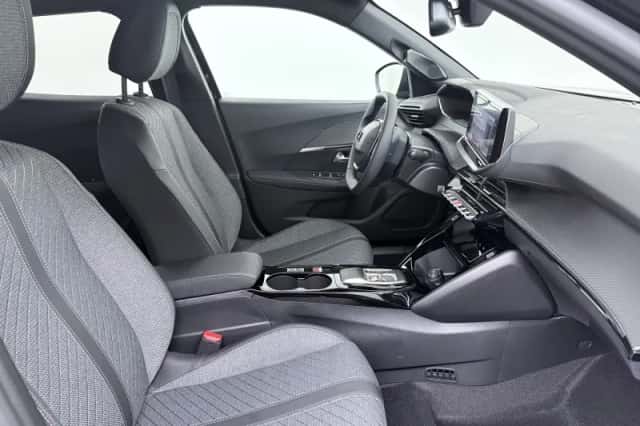 Peugeot e-2008 (2026) thumbnail 4