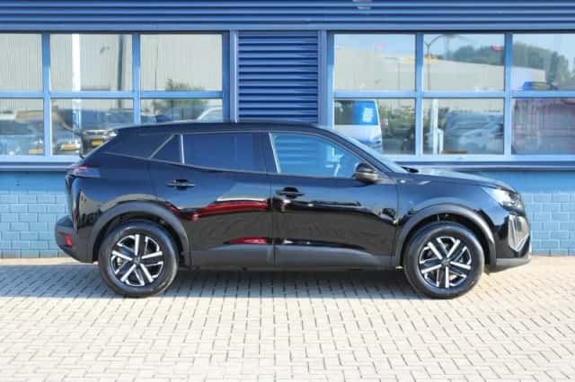 Peugeot e-2008 (2026) thumbnail 6