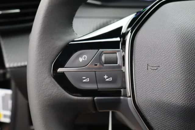 Peugeot e-2008 (2025) thumbnail 21