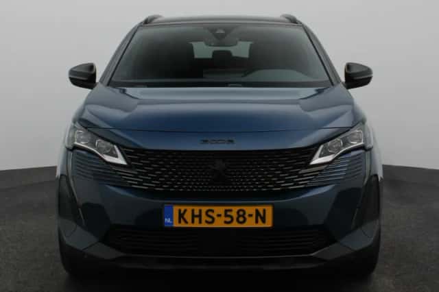 Peugeot 3008 (2023) thumbnail 5