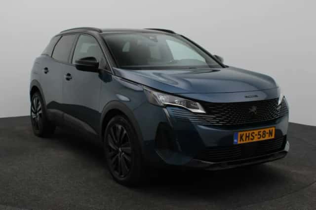 Peugeot 3008 (2023) thumbnail 9