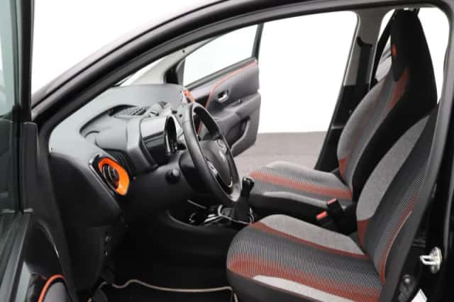 Peugeot 108 (2018) thumbnail 11