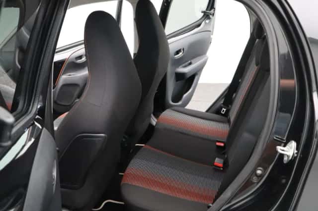 Peugeot 108 (2018) thumbnail 12
