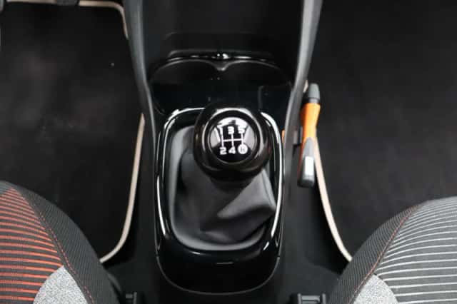 Peugeot 108 (2018) thumbnail 8