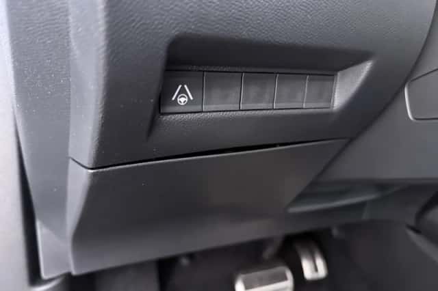 Peugeot e-2008 (2026) thumbnail 25
