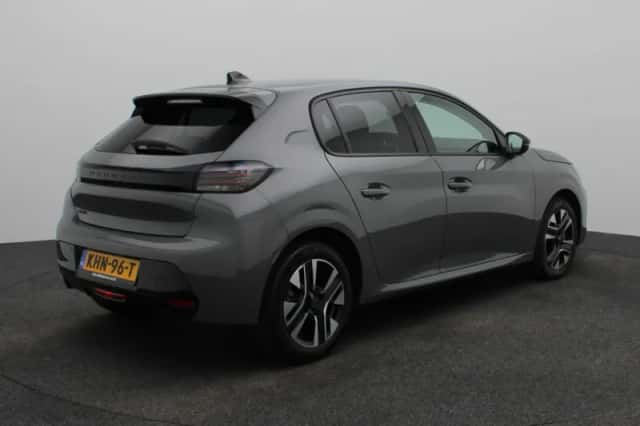 Peugeot 208 (2025) thumbnail 2