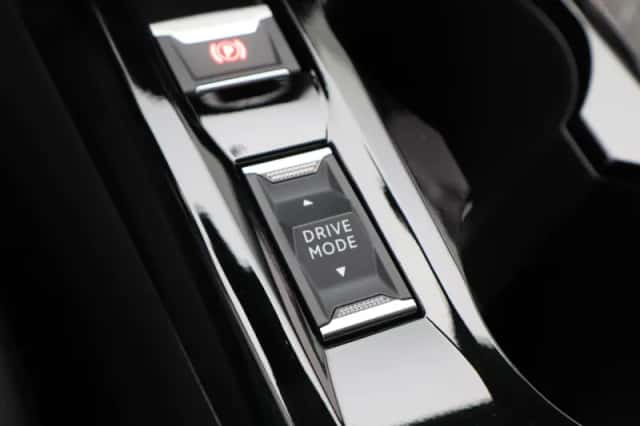 Peugeot 208 (2025) thumbnail 27