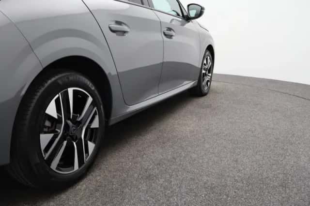 Peugeot 208 (2025) thumbnail 39