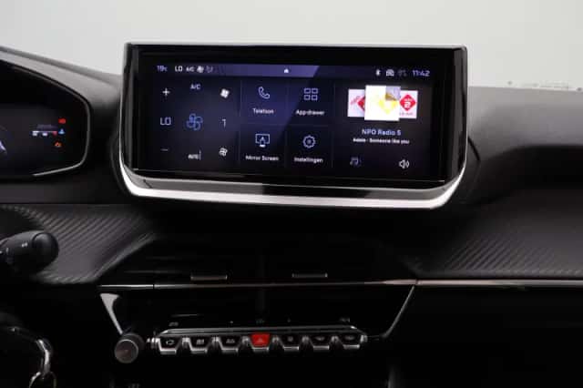 Peugeot 208 (2025) thumbnail 7