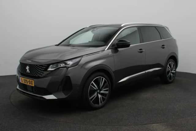 Peugeot 5008 (2021)