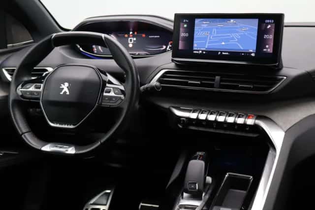 Peugeot 5008 (2021) thumbnail 39