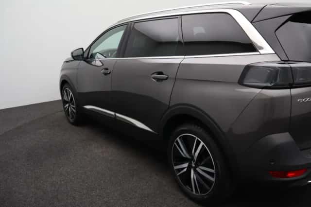 Peugeot 5008 (2021) thumbnail 45