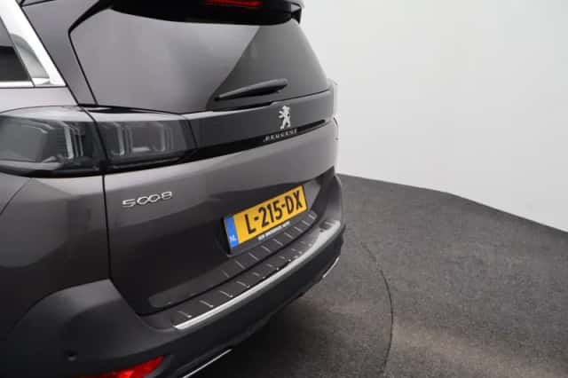 Peugeot 5008 (2021) thumbnail 46