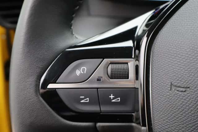 Peugeot 208 (2021) thumbnail 29
