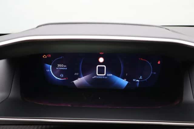 Peugeot 208 (2021) thumbnail 4