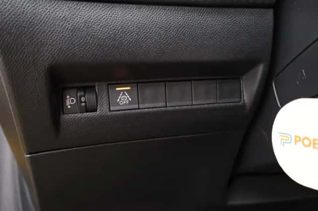 Peugeot 208 (2021) thumbnail 31