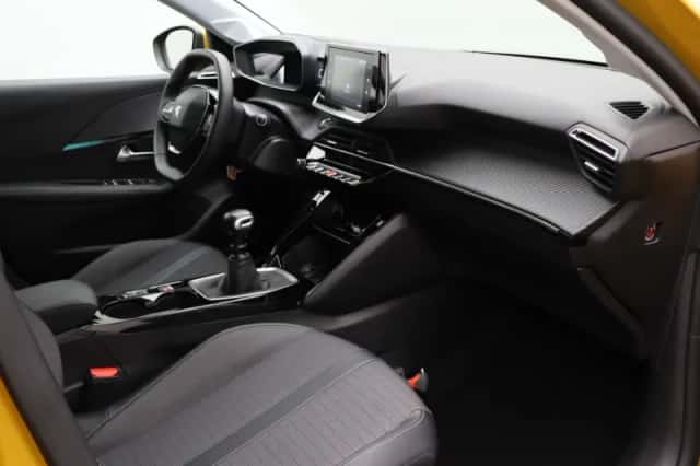 Peugeot 208 (2021) thumbnail 36