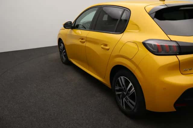 Peugeot 208 (2021) thumbnail 43