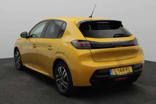 Peugeot 208 (2021) thumbnail 10