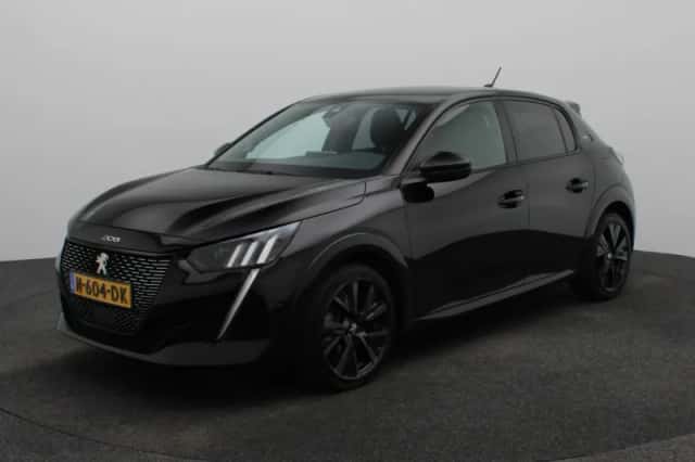 Peugeot 208 (2021)