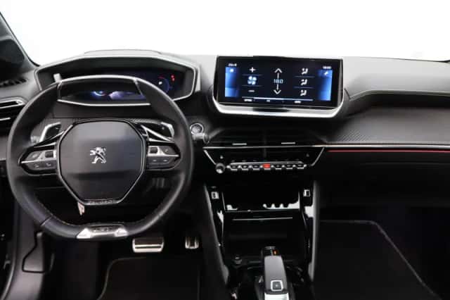 Peugeot 208 (2021) thumbnail 3