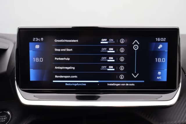 Peugeot 208 (2021) thumbnail 22