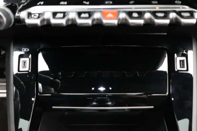 Peugeot 208 (2021) thumbnail 27