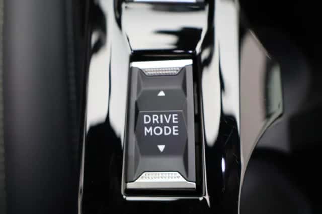 Peugeot 208 (2021) thumbnail 29