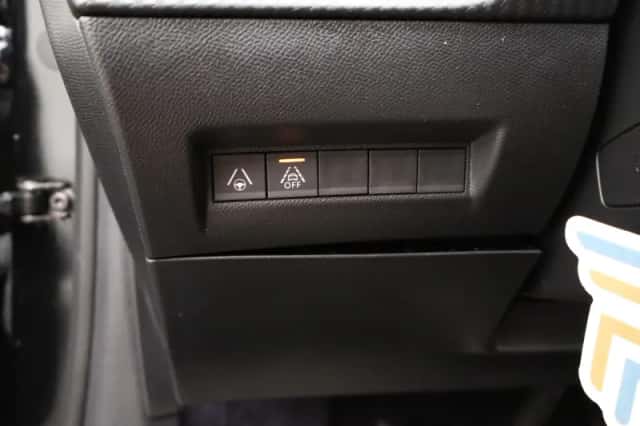 Peugeot 208 (2021) thumbnail 33