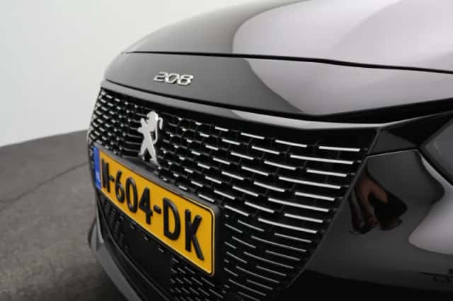Peugeot 208 (2021) thumbnail 45