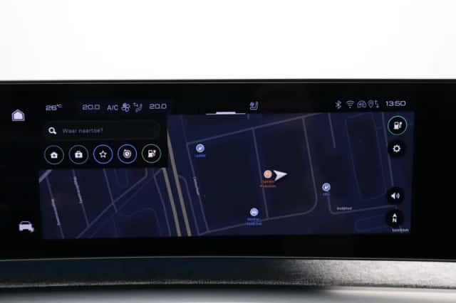 Peugeot e-3008 (2024) thumbnail 18