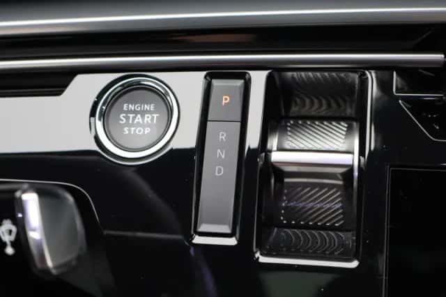 Peugeot e-3008 (2024) thumbnail 19