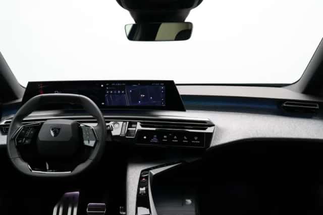 Peugeot e-3008 (2024) thumbnail 36