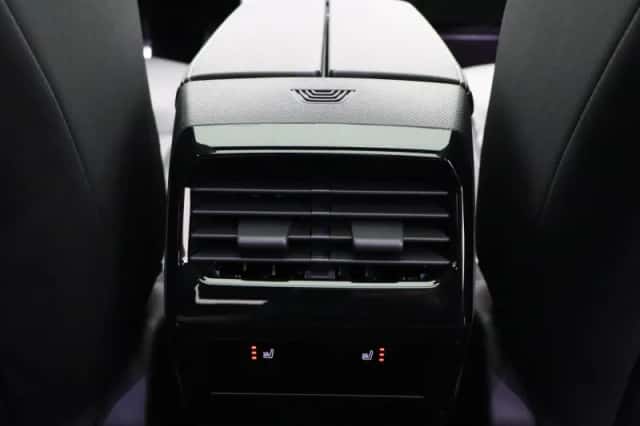 Peugeot e-3008 (2024) thumbnail 37