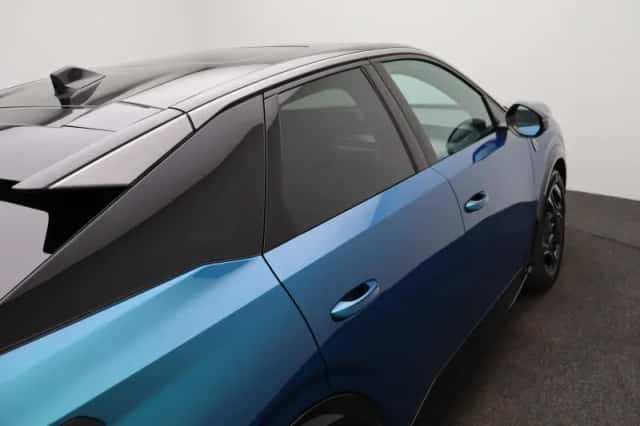 Peugeot e-3008 (2024) thumbnail 43