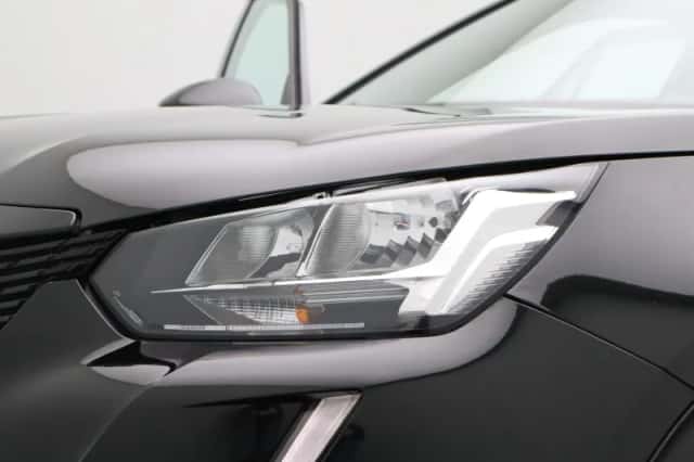 Peugeot e-2008 (2023) thumbnail 16