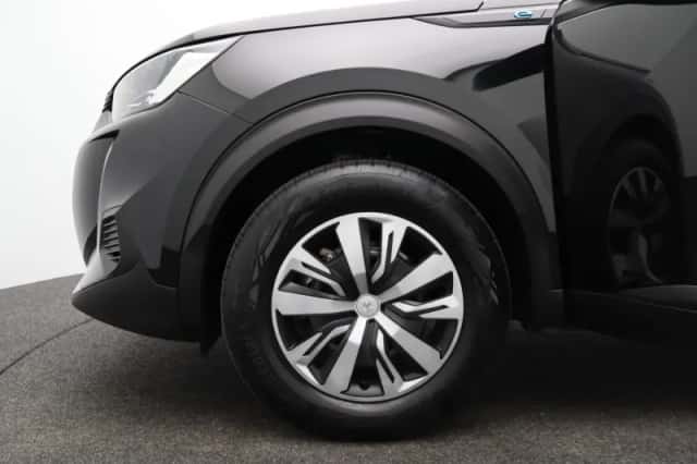 Peugeot e-2008 (2023) thumbnail 17