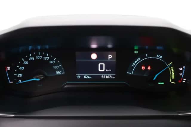 Peugeot e-2008 (2023) thumbnail 4