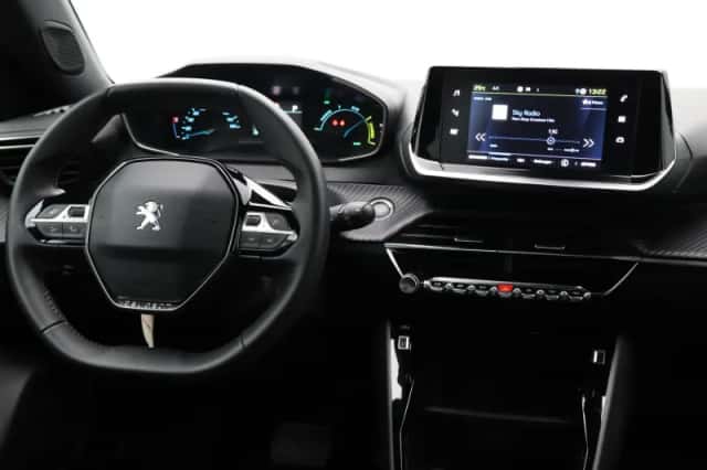 Peugeot e-2008 (2023) thumbnail 32