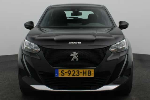 Peugeot e-2008 (2023) thumbnail 5