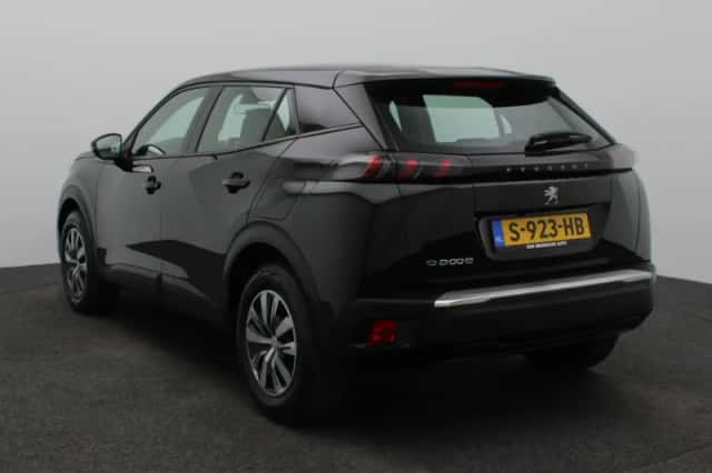 Peugeot e-2008 (2023) thumbnail 10